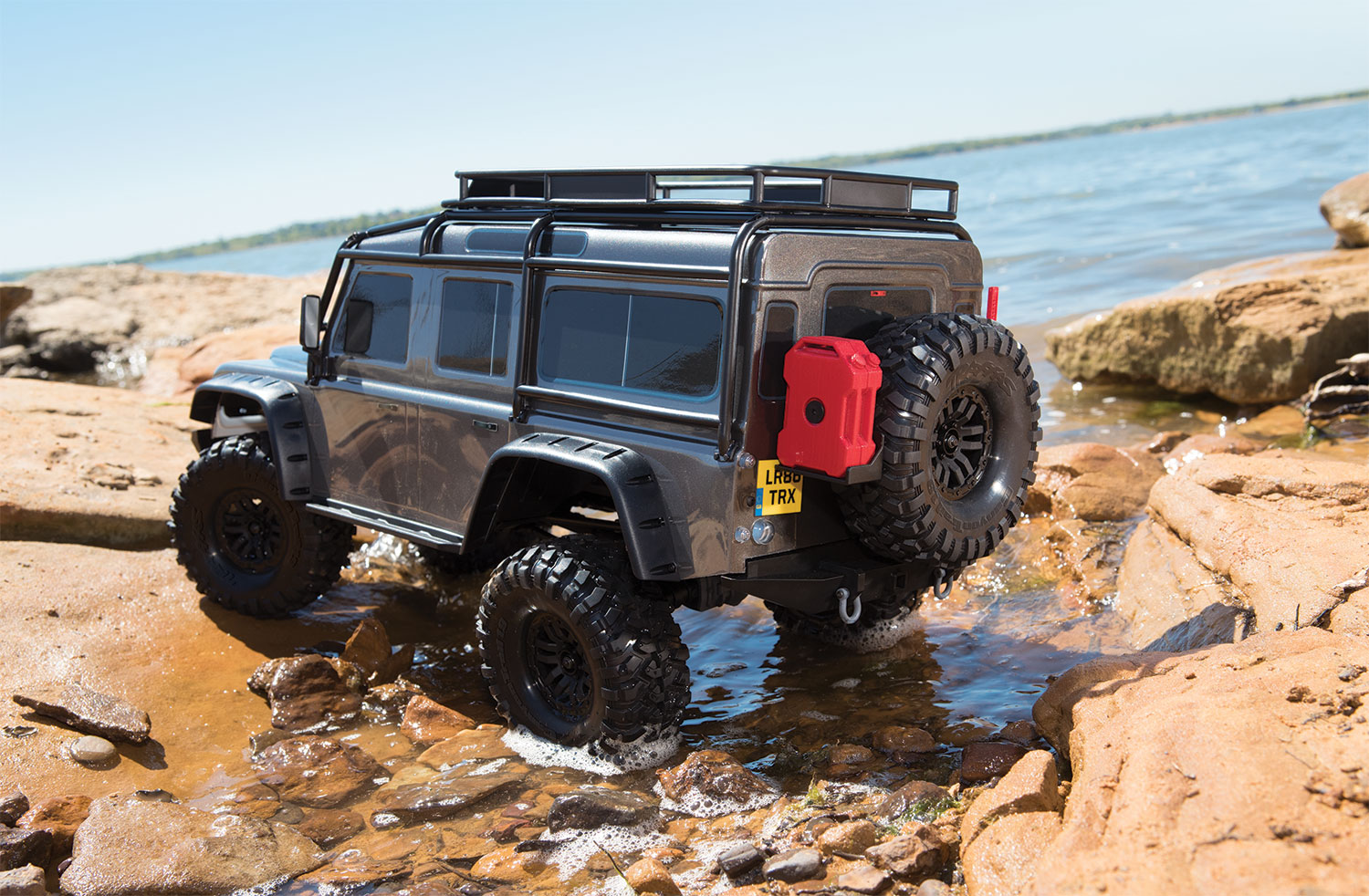 Land rover traxxas