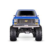 Traxxas blauw TRX-4 Scale and Trail Crawler met Chevrolet K10 Truck Body  uit 1979: 4WD elektrische truck met TQi Traxxa