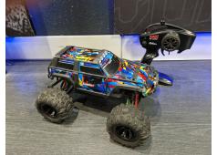 Traxxas Summit 1/16 brushed inruiler incl savox servo