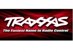 Traxxas TRX9909 Traxxas racing banner, red & black (3x7 feet)