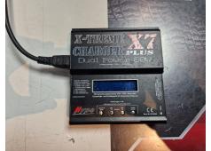 accu lader voor nimh en lipo x7 plus